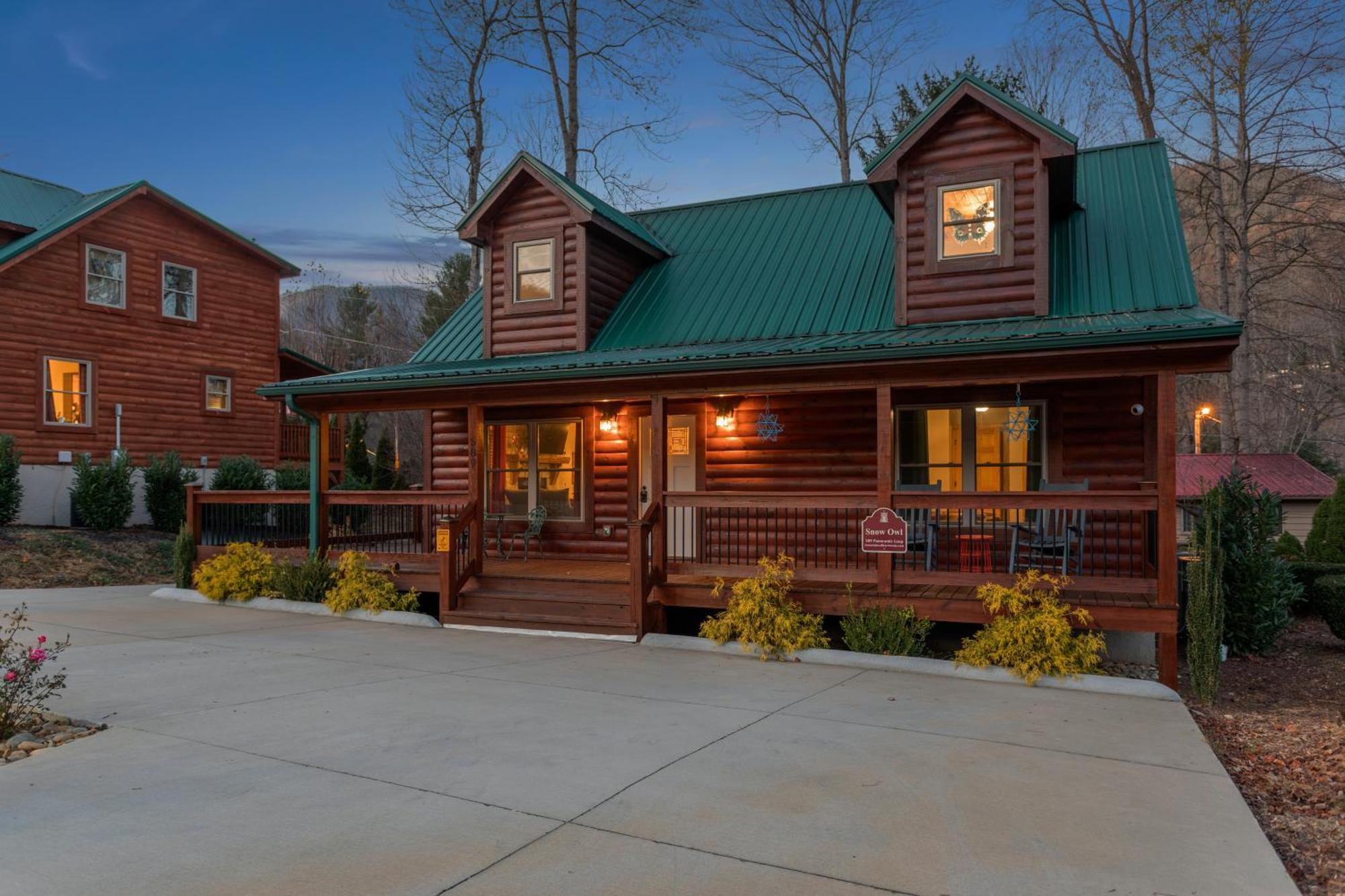 The Snow Owl Cabin Maggie Valley Exterior photo